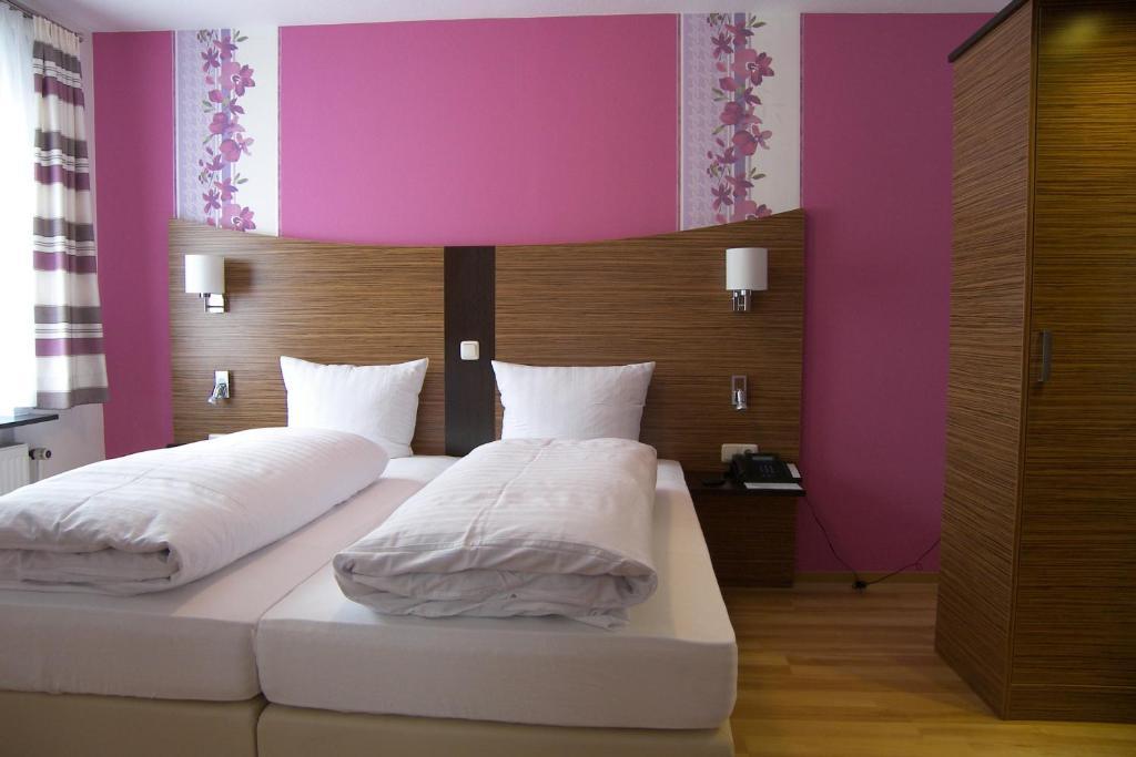 Hotel Dampfmuehle Enkirch Bagian luar foto